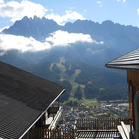 Villa Bauernhof Zwiglhof San Candido Exterior foto